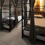 Oke Baik Hostel